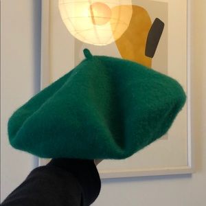 Wool green artsy Baret hat.